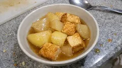 一度冷ますと味が染みる。じゃがいも×大根×厚揚げのやさしい煮物レシピ