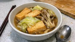 厚揚げと白菜・きのこのほっとする煮物—だしがしみる、忙しい日の簡単おかずレシピ