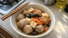 戻し汁のコクで味が決まる。里芋×高野豆腐×干し椎茸のほっとする煮物レシピ