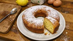 混ぜて焼くだけ、ふんわり軽いイタリア菓子「チャンベッラ」—レモン香るリングケーキ