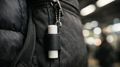 セリアのキャップキーホルダーでリップクリーム迷子を110円で解決する方法